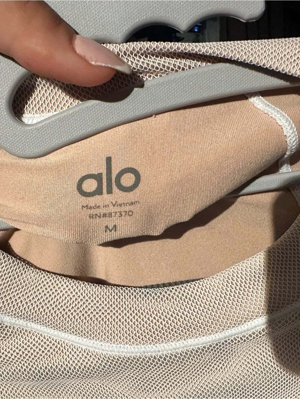ALO Yoga skin tone